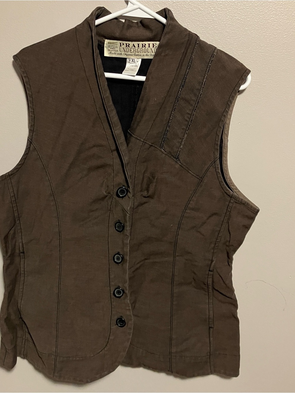 Prairie Underground Brown Button-Front Sleeveless Vest